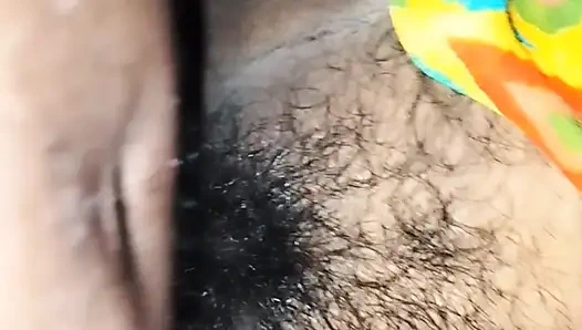 Jaymala hone se pehle larki ne friends se chudwaya