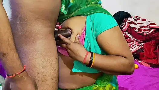 Desi Hot Indian Bhabhi Fucked in Hindi Audio