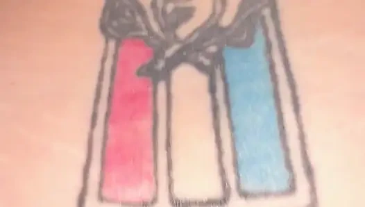 Идеальная зрелая натуральная татуированная милфа дает мне СКАЧКУ моей жизни!!