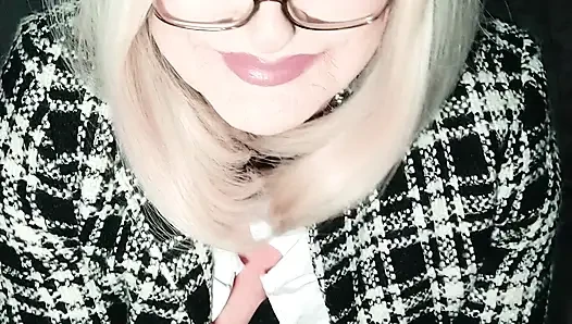 Crossdresser Miss Browne