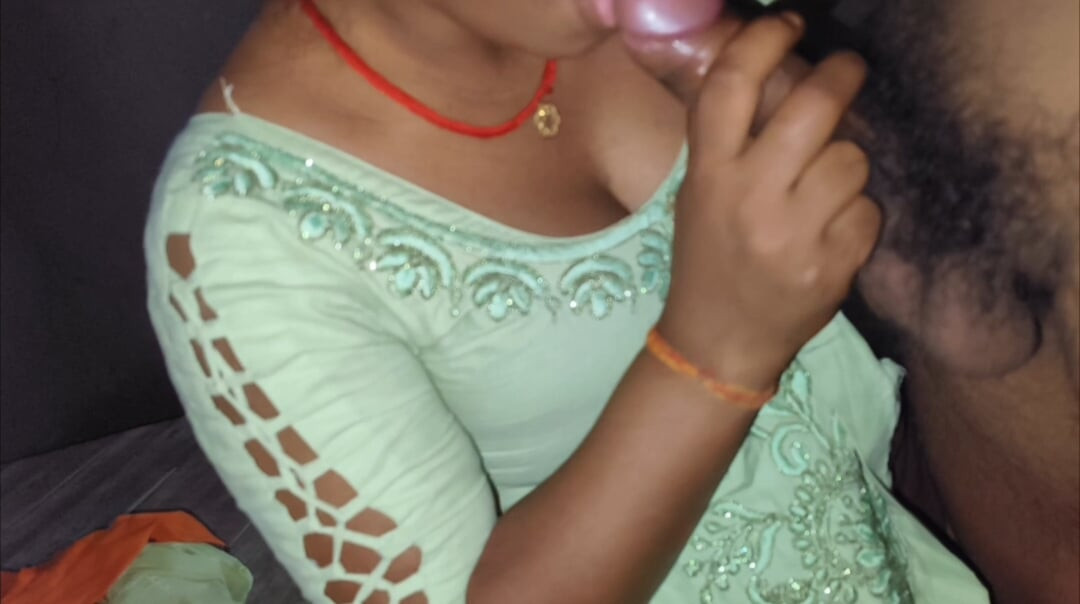 Indian Girl Tight Pussy Fucking Hot Anal Sex with Dirty Hindi Audio.