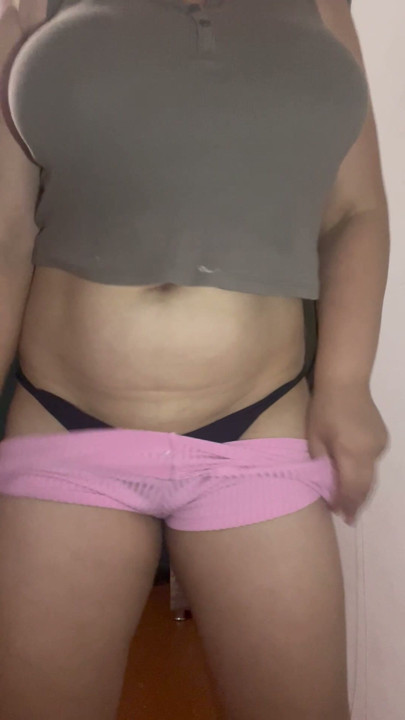 Cute 18-Year-Old Student Girl Records Homemade Solo Video