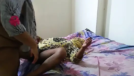 Video rekaman seks tante seksi india yang nggak disangka-sangka!