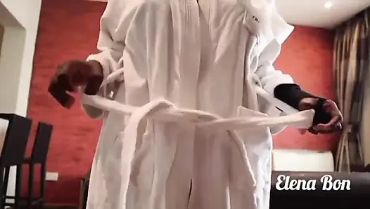 Cewek kulit hitam lagi asik bugil sambil bugil