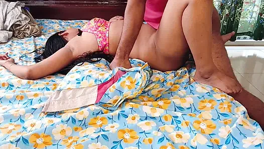 Es ist niemand zu hause, die freundin wurde gefickt