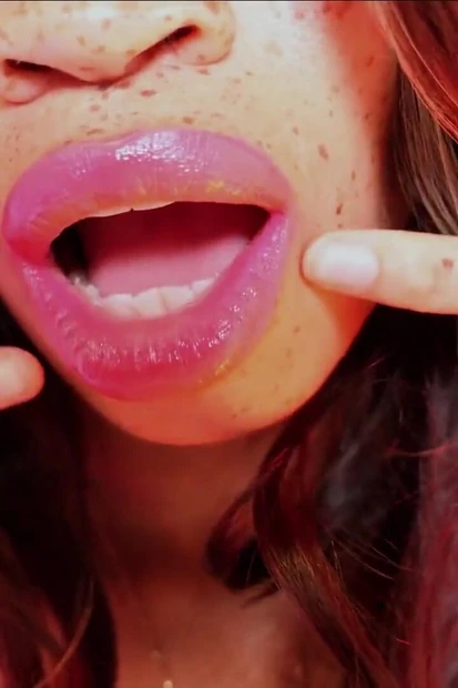 Teasing lipstick losers
