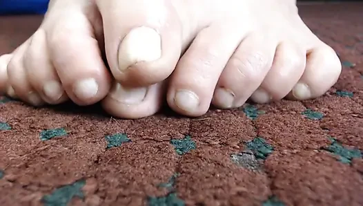 Closeup toe alami