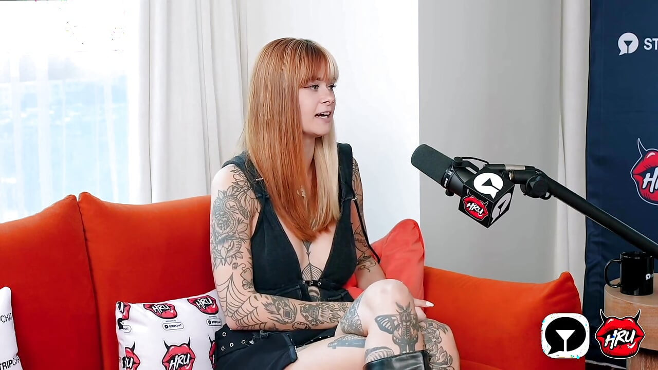 De realiteit van camming, knik en creatieve vrijheid met Sally Dinosaur