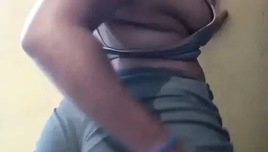 Ich masturbiere für dich vor der Kamera