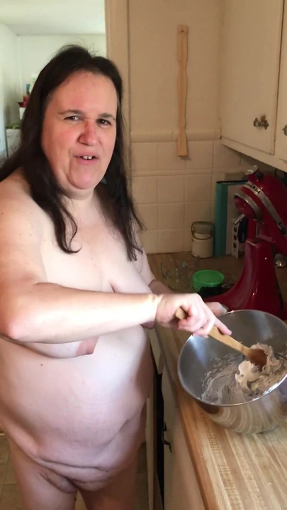 Must-see moment from "Naomi Cooks"