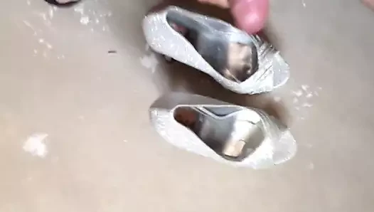 shoes to guift