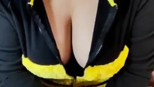 Buchen mit einem zufälligen typen auf einer Halloween-party