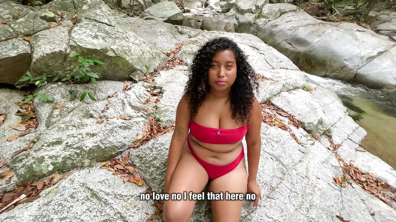 Her boyfriend wouldn't fuck her, so the bitch sought pleasure with a stranger at the river