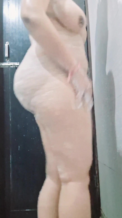 Desi quente sexy menina masterbate no banheiro, dedilhado | Clipe 1