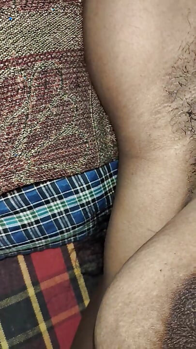 Desi anständig verführt