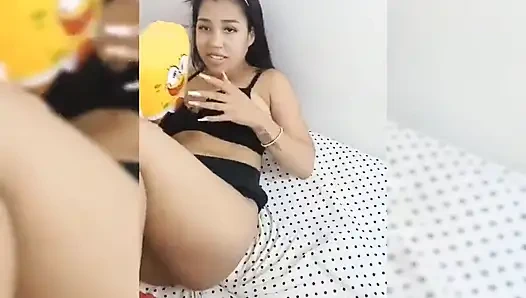 18-jährige brünette, große schlaffe titten aus Nbbvdew York United States ficken den großen schwanz ihres stiefbruders, mag