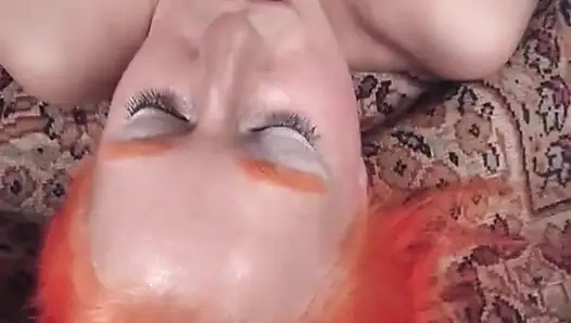 Yaramaz Fransız sürtük sıkı götünü siktiriyor