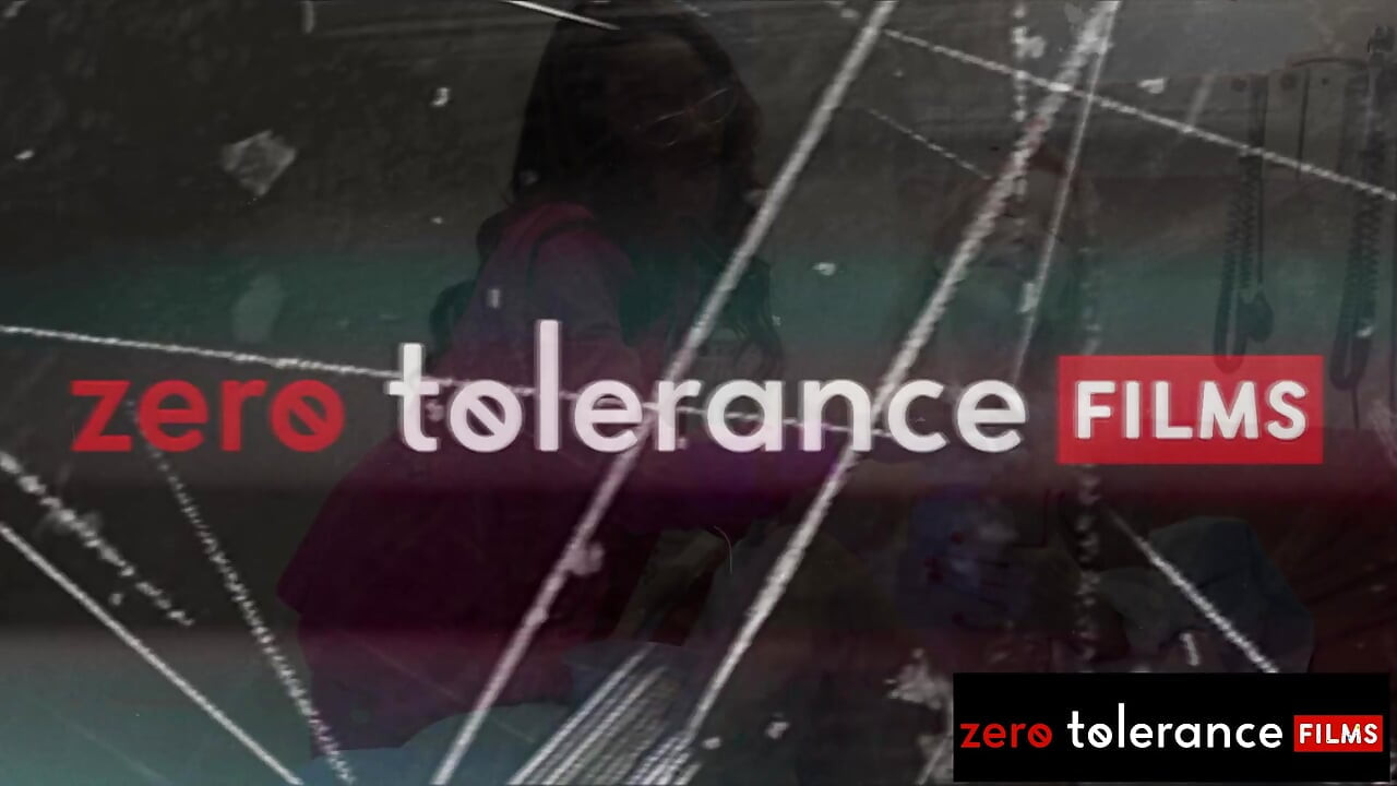 ZERO TOLERANCE FILMS - Krankenschwestern Ana foxxx & Nicole Kitt teilen patienten im dreier im Krankenhaus-dreier