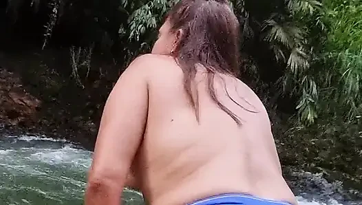 Outdoors Sex with Mature