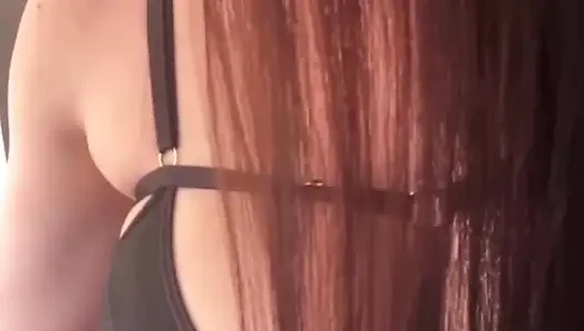 Karımın çoraplı en güzel ve nazik orgazmı