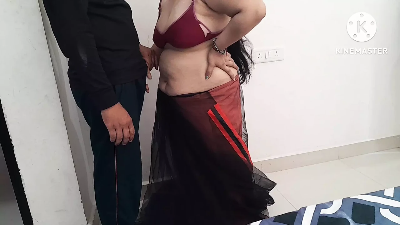TAILOR MASTER FUCK BHABHI AT HOME IN HINDI AUDIO