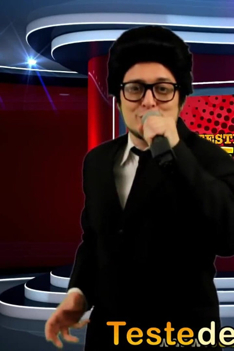 Blondă sexy seduce și face sex cu un bărbat căsătorit