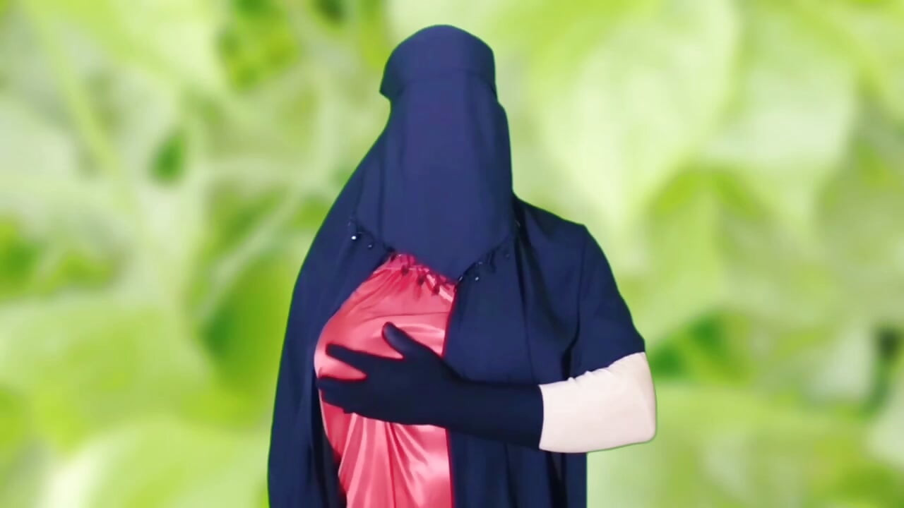 Người phụ nữ xinh đẹp Bangladesh mặc burqa thủ dâm làm tình và nói chuyện tục tĩu