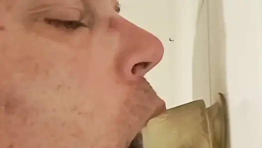 Duşta üfleme ve emme egzersizleri...