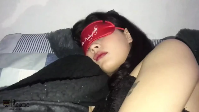 I Take Advantage of the Fact That My Stepsister Is Lying Down to Give Her a Good Fuck - Part 1 - Porn in Spanish