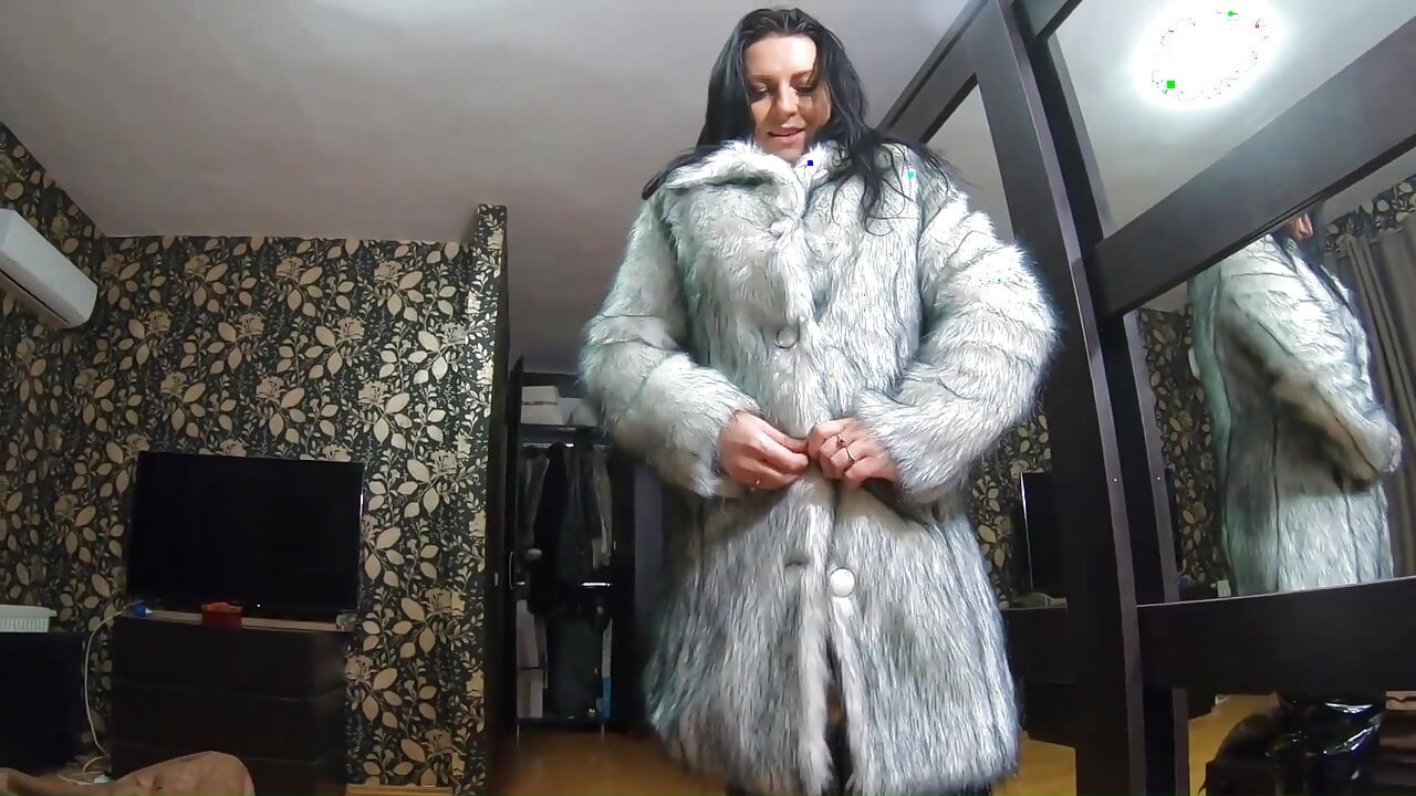 Milfycalla Compilation - Fetish Sex, Blow-jobs and Rough Sex While Wearing Sexy Fur Coats - 5