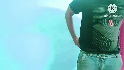 Azgın üvey kız kardeş uzun bir süre sonra üvey erkek kardeşinin yarağını almayı hevesli bir şekilde bekliyor - yüksek sesle inleyen tam tamil ses