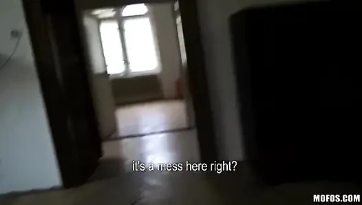 Pickups - die russische irina mit dicken titten braucht Q'uick Cash & bekommt die muschi von Steve im Austausch für sie einen warmen Ort zum Bleiben