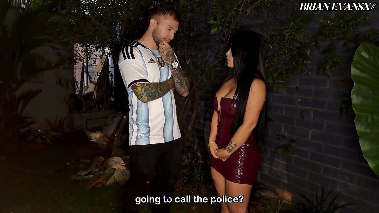 Alejandra Palacios is discovered in public and gets fucked with her big Colombian ass - Brian Evansx