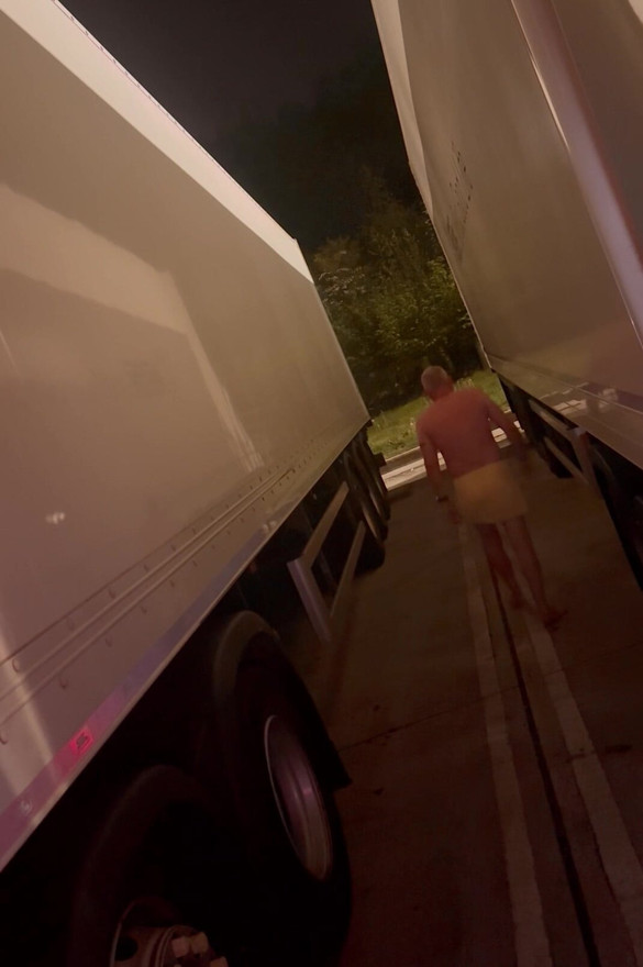 Horny trucker towel slip at truckstop
