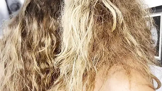 Pertama kali topless lift and carry bareng anastasia vini dan debra dandrea