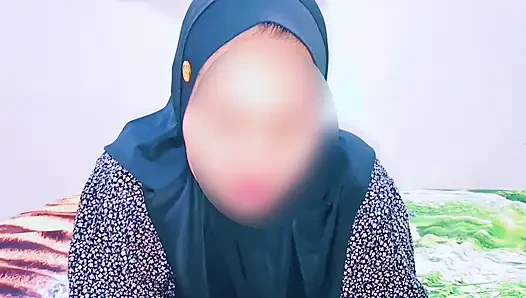 Maskeli tesettürlü kız siyah dantelli tulum file çorap dölleme - Endonezyalı gerçek çift