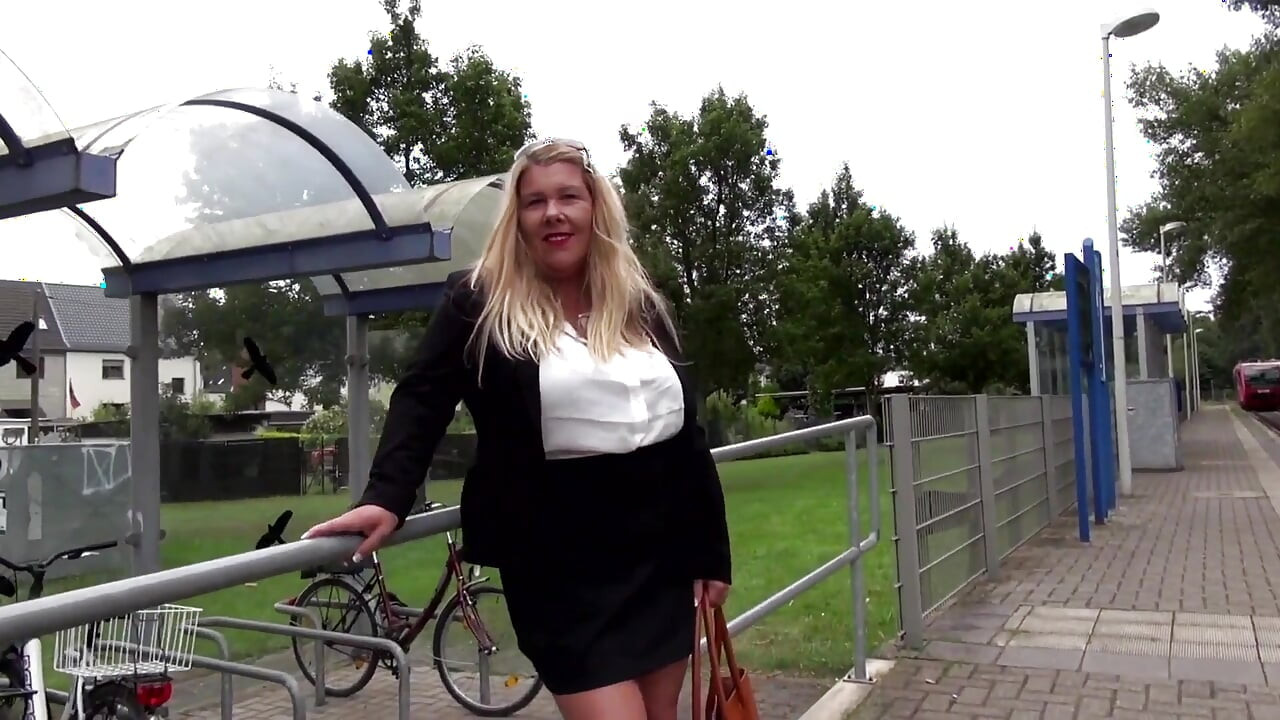Lovely MILF with big boobs gets fucked outdoor and in the car
