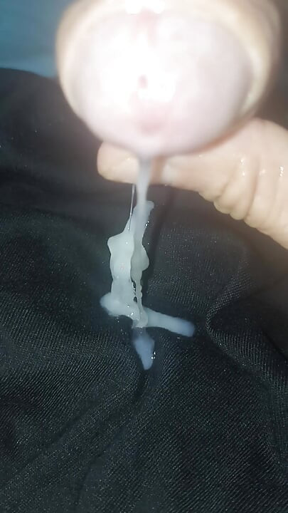 Wet cum Cumming