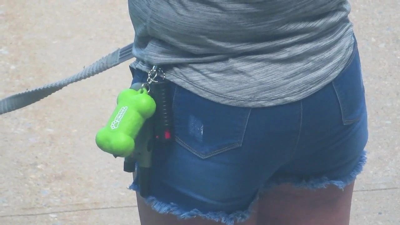 Sexy Milf Ass Shorts