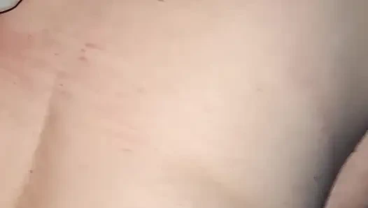 Aku dientot dari belakang sampai cowok ini crot di dalam memekku