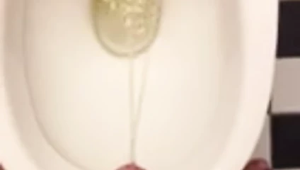 işemek zorunda kaldı