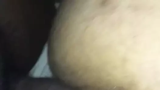 Zenci adam beni çıplak sikiyor