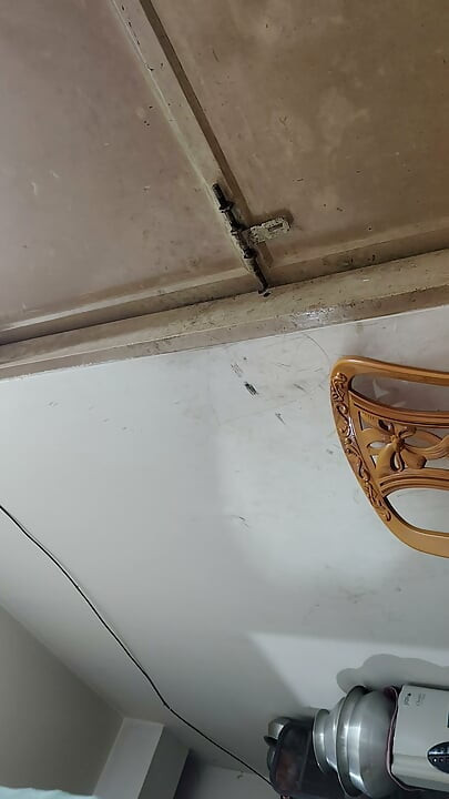 Desi-Freund sah meine großen Titten und schob seinen Schwanz in meinen Mund, mein Boda-Saft spritzte von oben bis oben