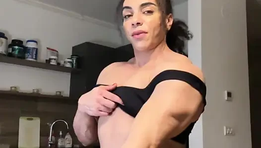 Я тот, кто шлепает здесь