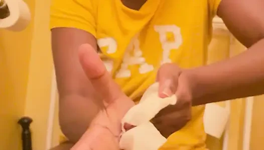Tutorial (How To Clean Pussy)