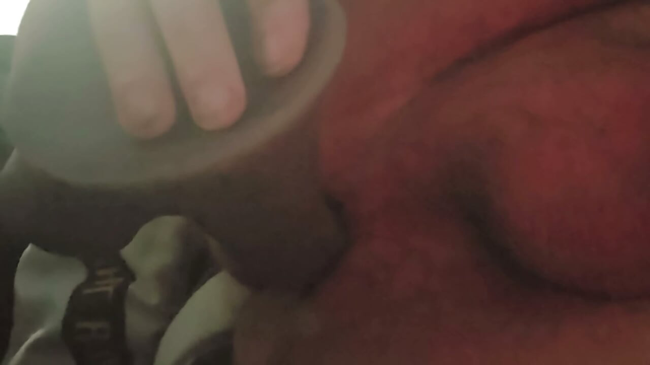 Aku ngentot diri sendiri pakai dildo 30cm sampai semuanya masuk ke dalam