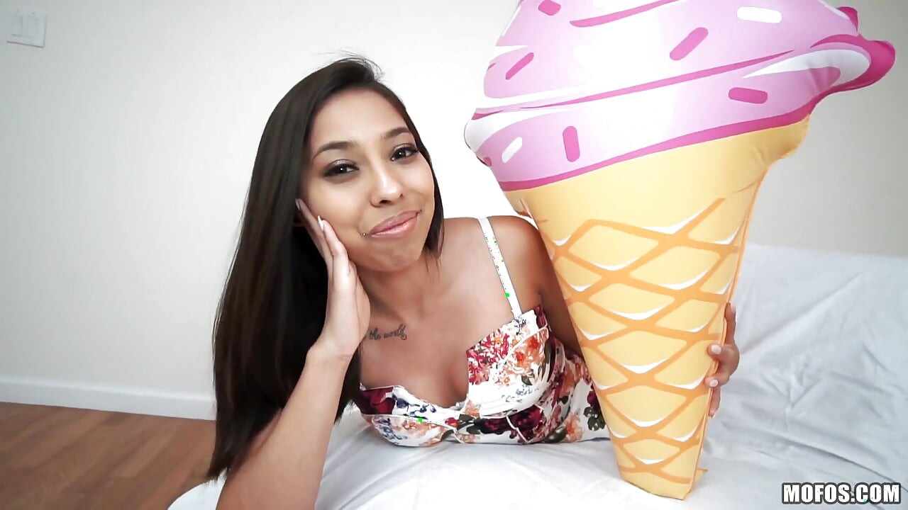 No me rompan - Jazmín Summers pasa mucho tiempo boca abajo hoy