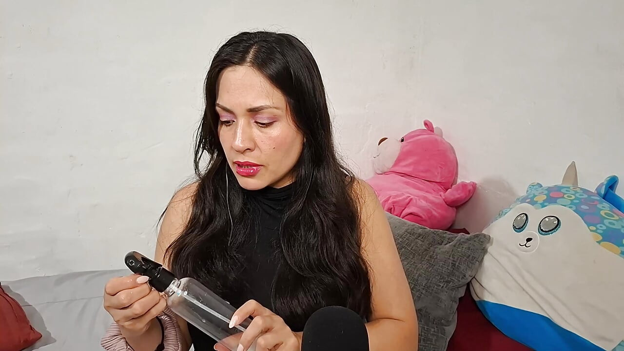 ASMR Roleplay YOUR GIRLFRIEND cuts your hair
