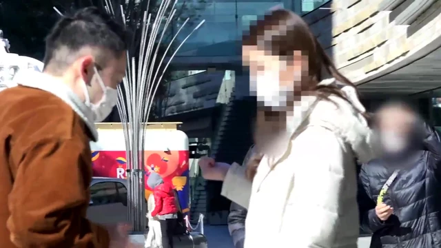 Premium Mature Street Pick-Ups: Celebrity Level Beauty. Vol. 11