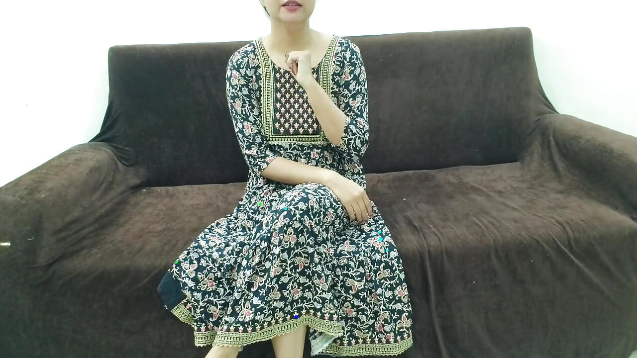 Indian Saara Teach Step Brother Viral Video Hindi Audio Sara Is Teaching Her Step Brother What Kind of Bras and